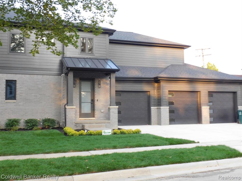 2324 Yorkshire Road Birmingham, MI 48009 - Photo 3 of 69
