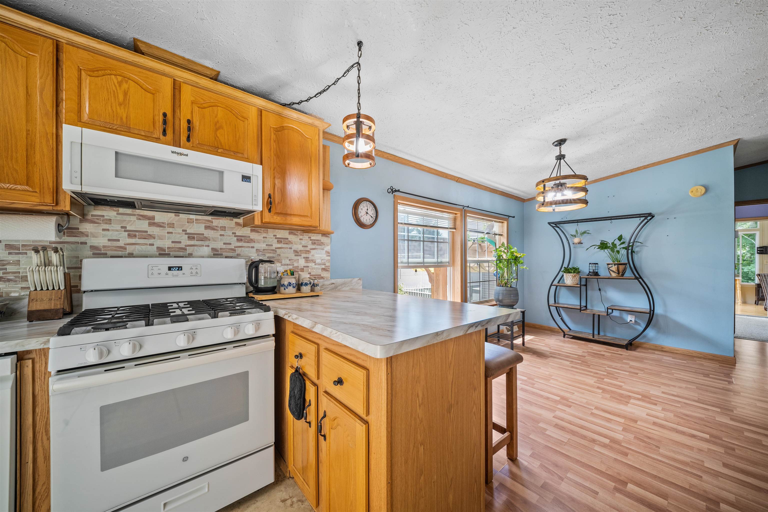 417 Middle Road, Unit A Dover, NH 03820 - Photo 14 of 42