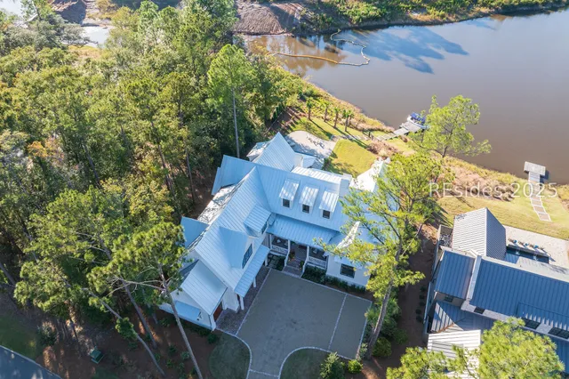 $5,195,000 | 11 Lyonia Street, Bluffton, SC 29910