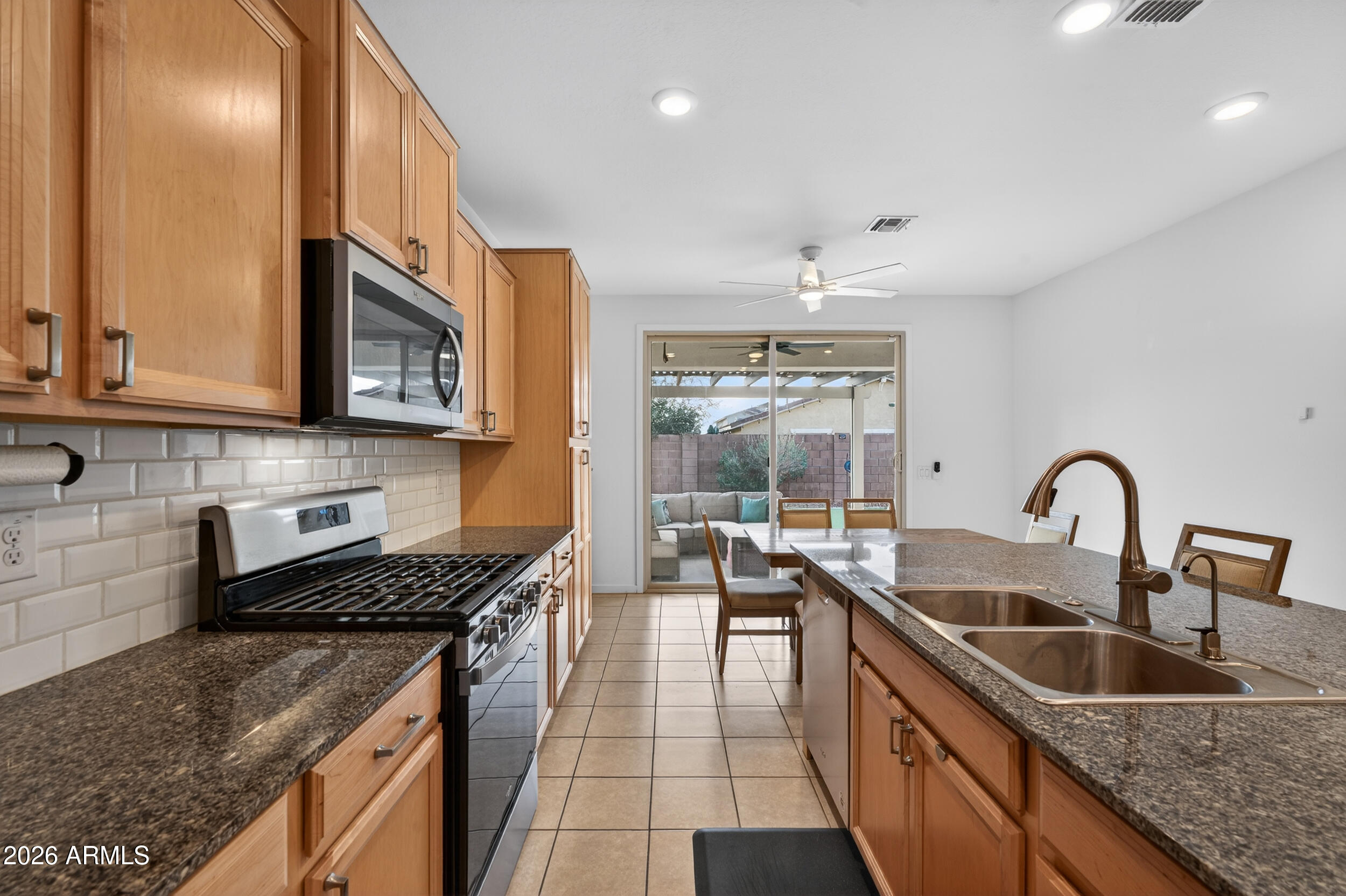 14217 West Pershing Street Surprise, AZ 85379 - Photo 15 of 45 Kitchen