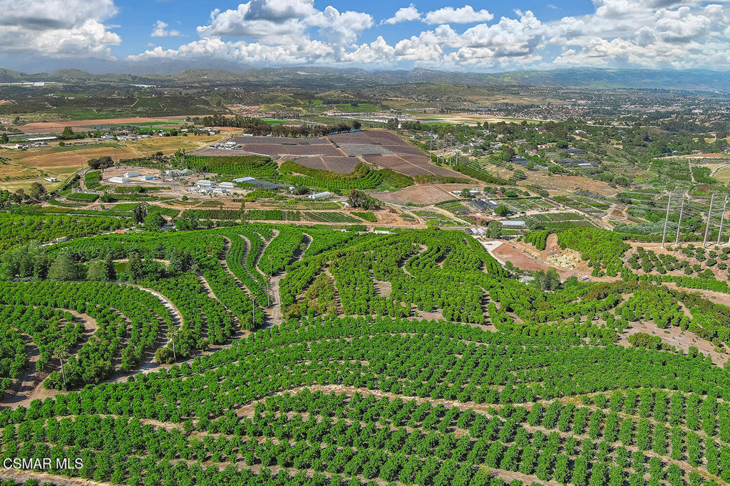 4030 Villamonte Court Camarillo, CA 93010 - Photo 42 of 42 a view of a city