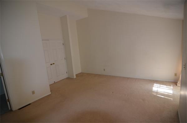 255 North Road, Unit 10 Chelmsford, MA 01824 - Photo 11 of 23