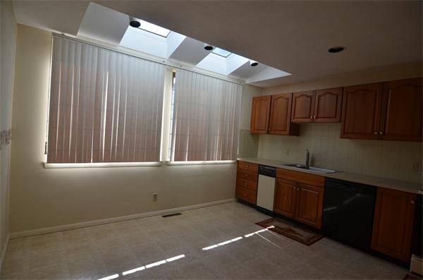 255 North Road, Unit 10 Chelmsford, MA 01824 - Photo 19 of 23