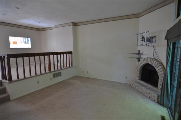 255 North Road, Unit 10 Chelmsford, MA 01824 - Photo 3 of 23