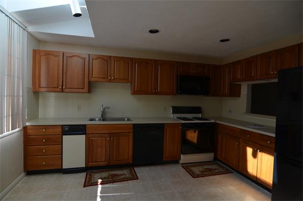 255 North Road, Unit 10 Chelmsford, MA 01824 - Photo 5 of 23