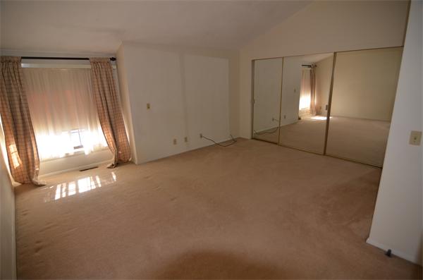 255 North Road, Unit 10 Chelmsford, MA 01824 - Photo 10 of 23