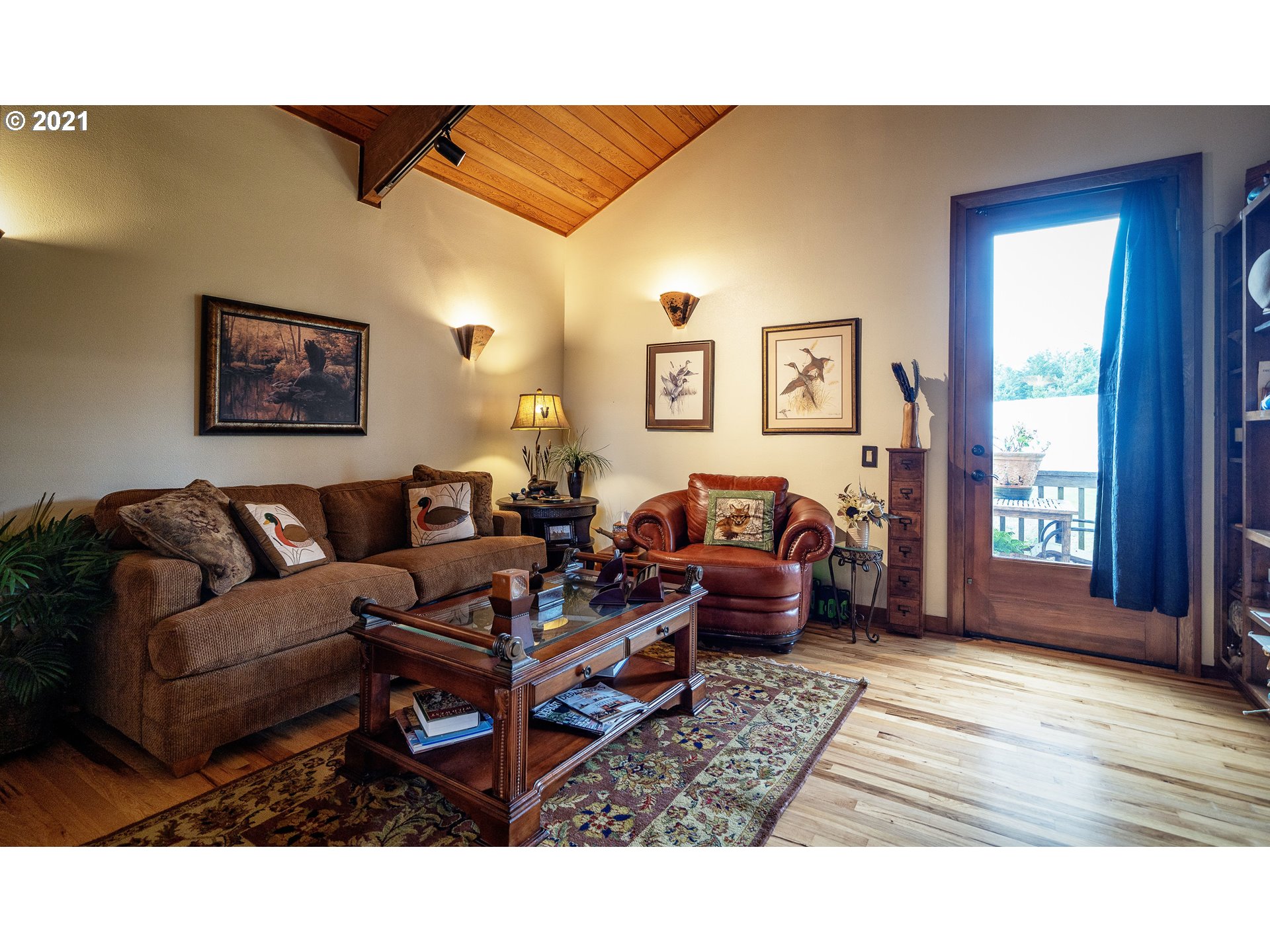 606 Northwest Legion Road Waldport, OR 97394 - Photo 21 of 32 Gallery Image 21