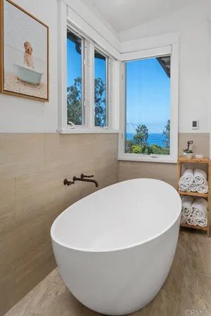 $8,450,000 | 555 Amphitheatre Drive, Del Mar, CA 92014