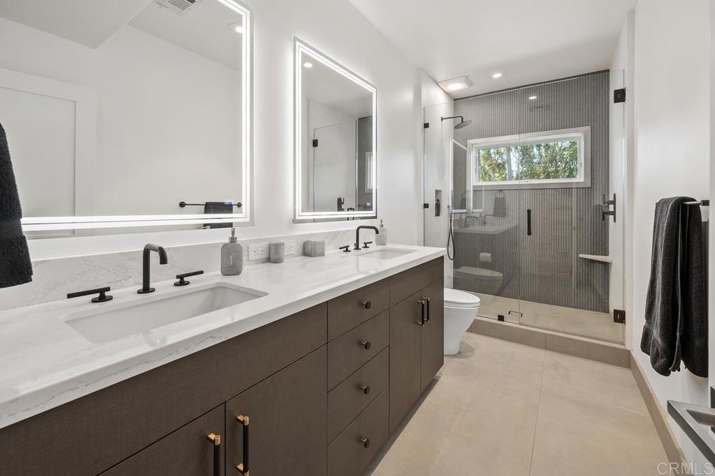555 Amphitheatre Drive Del Mar, CA 92014 - Photo 20 of 31