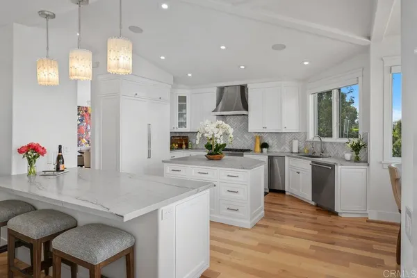 $8,450,000 | 555 Amphitheatre Drive, Del Mar, CA 92014