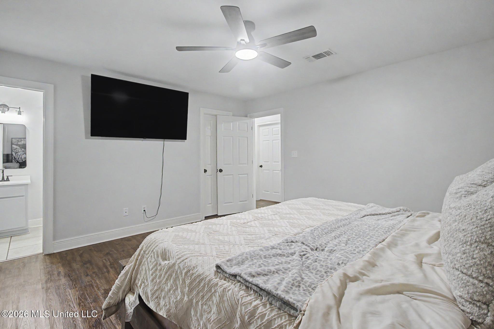 105 Hall Street Wiggins, MS 39577 - Photo 10 of 16 IMG_0722