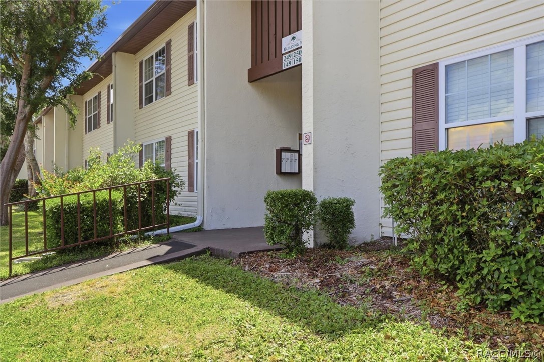 2400 Forest Drive, Unit 149 Inverness, FL 34453 - Photo 5 of 52