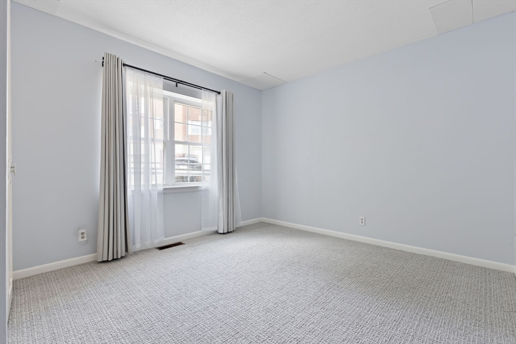 124 Lake Shore Road, Unit 2 Boston, MA 02135 - Photo 11 of 22
