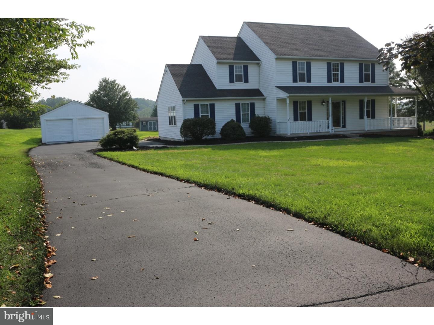 200 New Furnace Road Nottingham, PA 19362 - Photo 2 of 12 Driveway