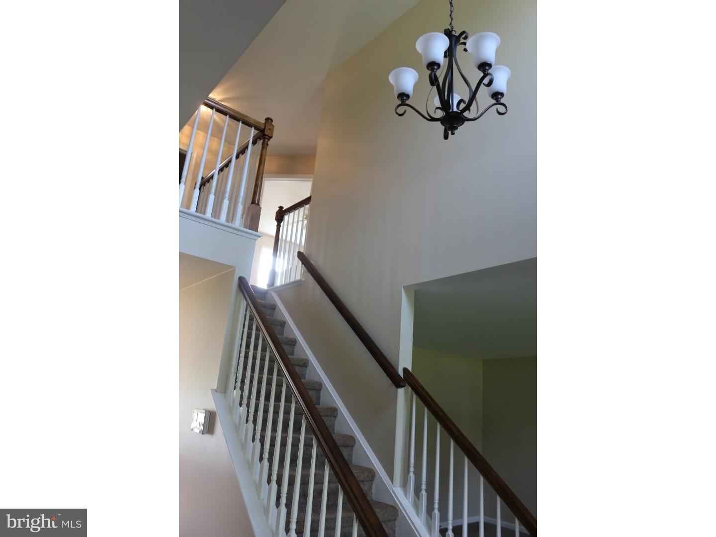 200 New Furnace Road Nottingham, PA 19362 - Photo 4 of 12 Foyer