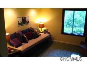 56 Mountain View Ridge Fairview, NC 28730 - Photo 4 of 19 Gallery Image 4