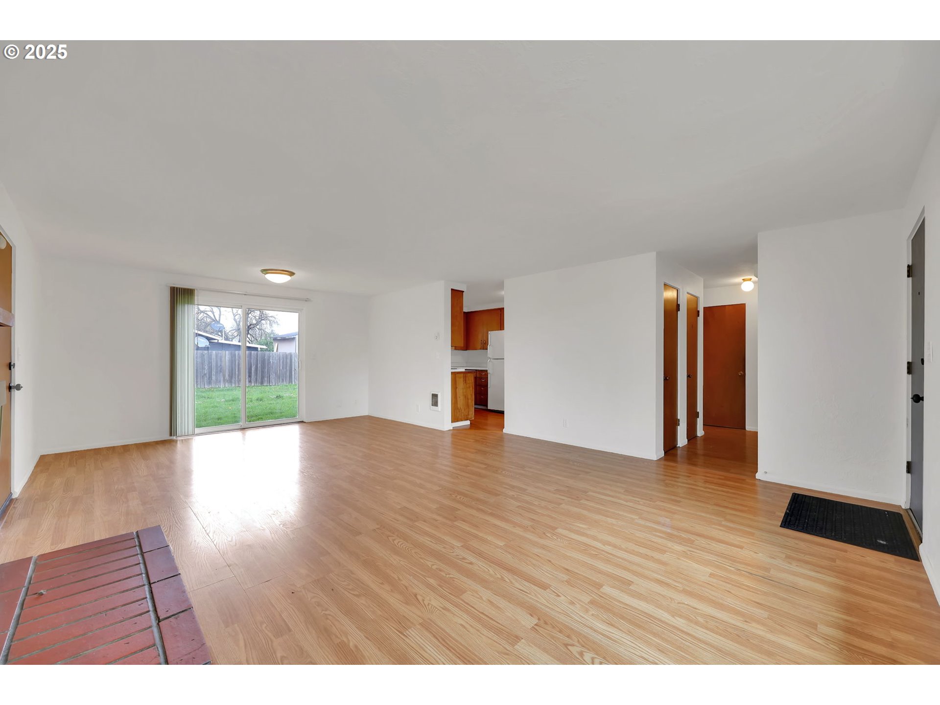 687 Division Avenue Eugene, OR 97404 - Photo 29 of 33