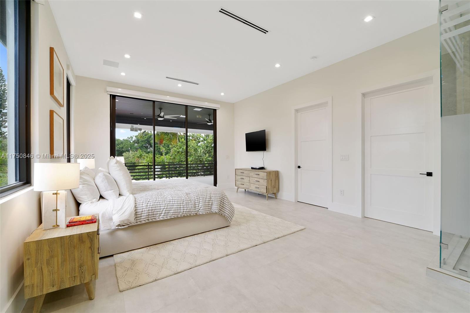 4321 Southwest 11th Street Miami, FL 33134 - Photo 22 of 43