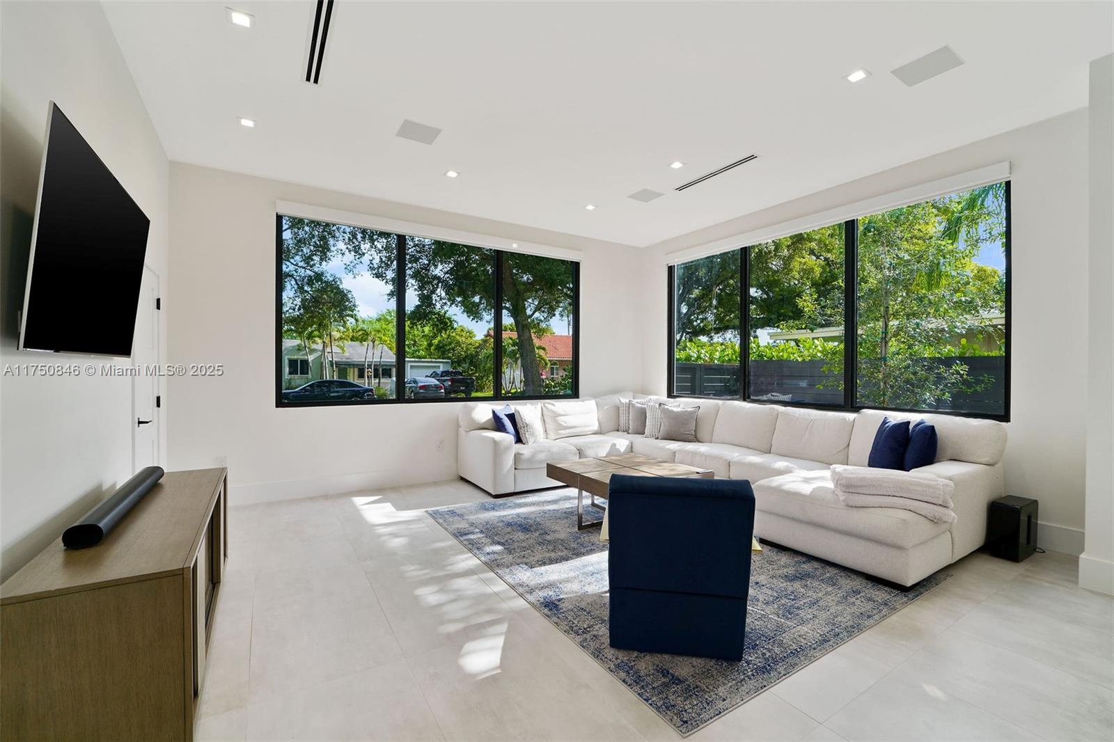 4321 Southwest 11th Street Miami, FL 33134 - Photo 30 of 43