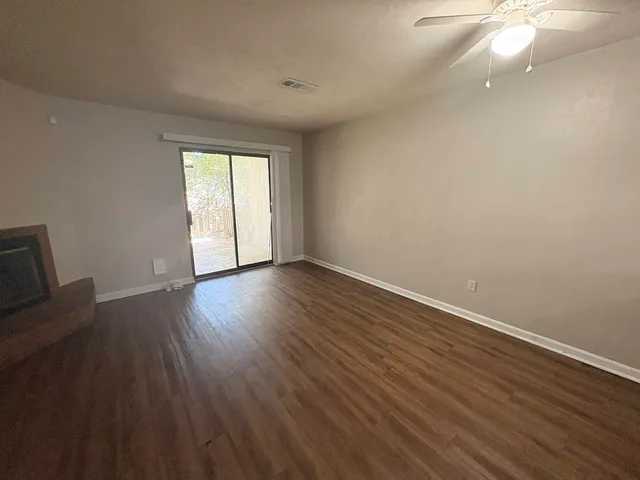 $1,095 | 1862 Sylvan Court, Tallahassee, FL 32303