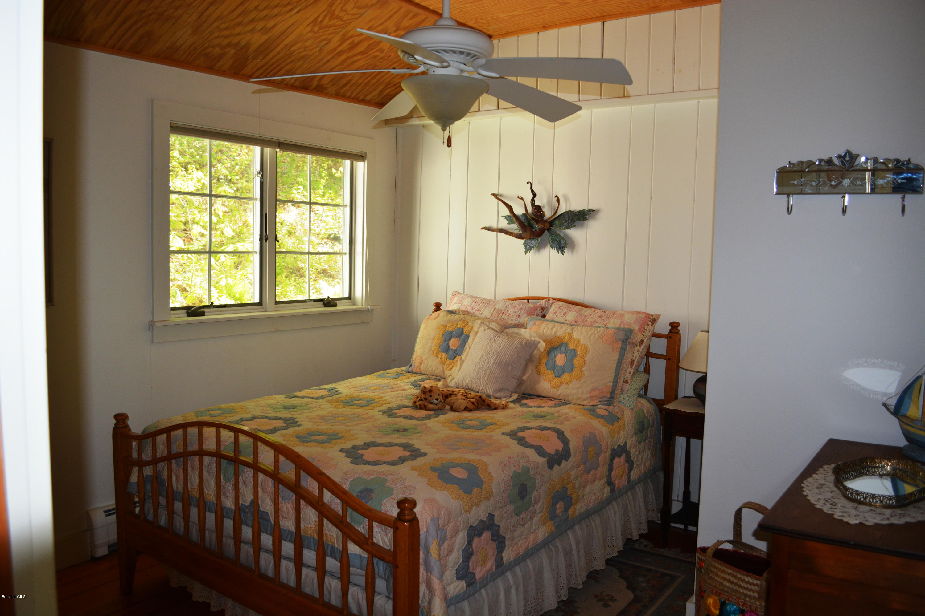 19 Laurel Banks Road Monterey, MA 01230 - Photo 18 of 27 Guest Bedroom