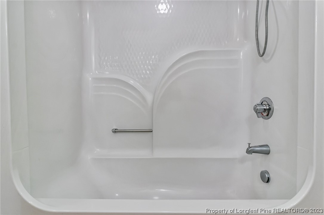 100 Carolyns Mill Place Rockingham, NC 28379 - Photo 14 of 30 a bathroom with a bathtub