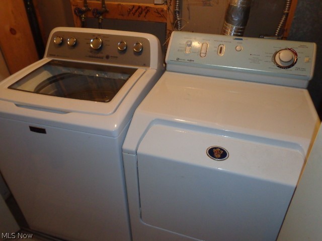 4481 Grayton Road, Unit 39 Cleveland, OH 44135 - Photo 15 of 17 Washer & Dryer Newer