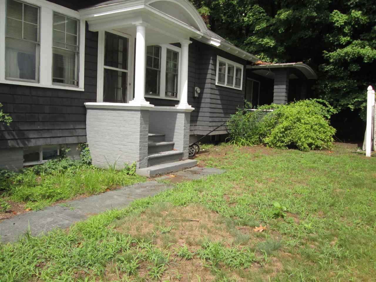 33 Green Street Rockingham, VT 05101 - Photo 13 of 14