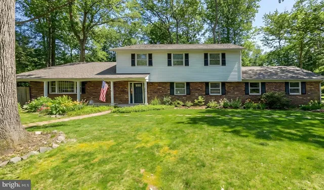 $625,000 | 3234 Riverview Drive, Triangle, VA 22172