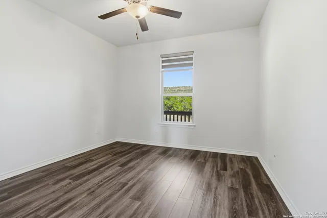 $635,000 | 189 Private Road 1732, Mico, TX 78056