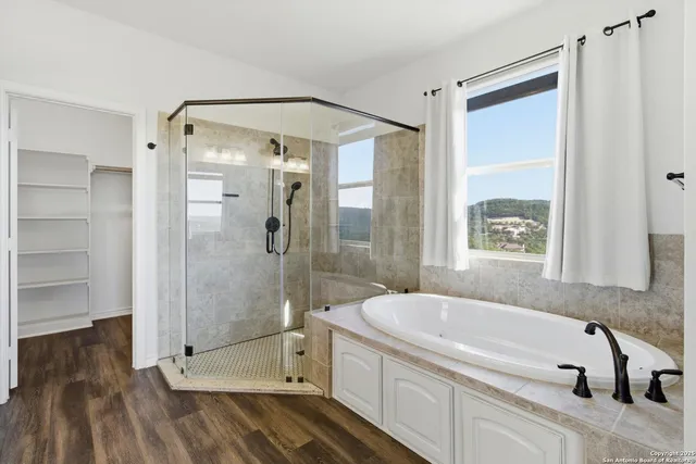 $635,000 | 189 Private Road 1732, Mico, TX 78056