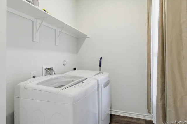 $635,000 | 189 Private Road 1732, Mico, TX 78056