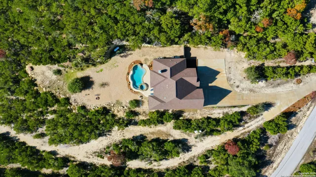 $635,000 | 189 Private Road 1732, Mico, TX 78056