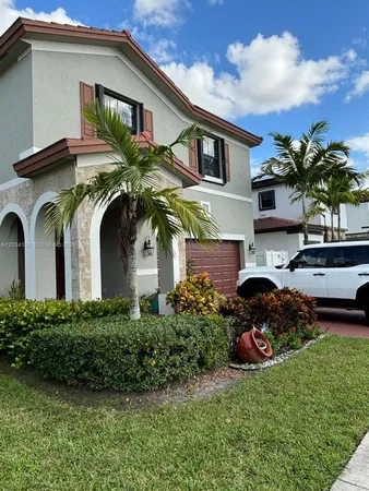$5,000 | Hialeah, Hialeah, FL 33018