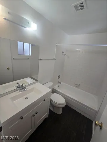 $1,441 | 4270 Rollingstone Drive, Las Vegas, NV 89103