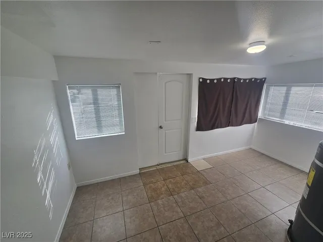 $1,441 | 4270 Rollingstone Drive, Las Vegas, NV 89103