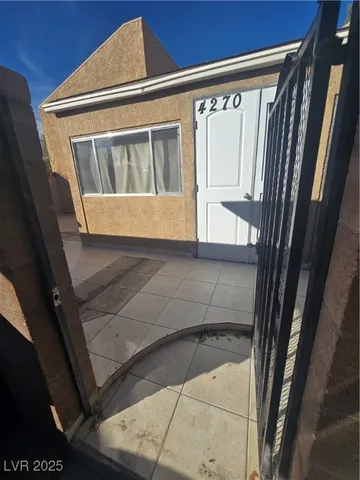 $1,441 | 4270 Rollingstone Drive, Las Vegas, NV 89103