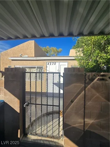 $1,441 | 4270 Rollingstone Drive, Las Vegas, NV 89103