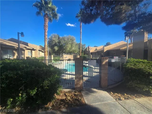 $1,441 | 4270 Rollingstone Drive, Las Vegas, NV 89103