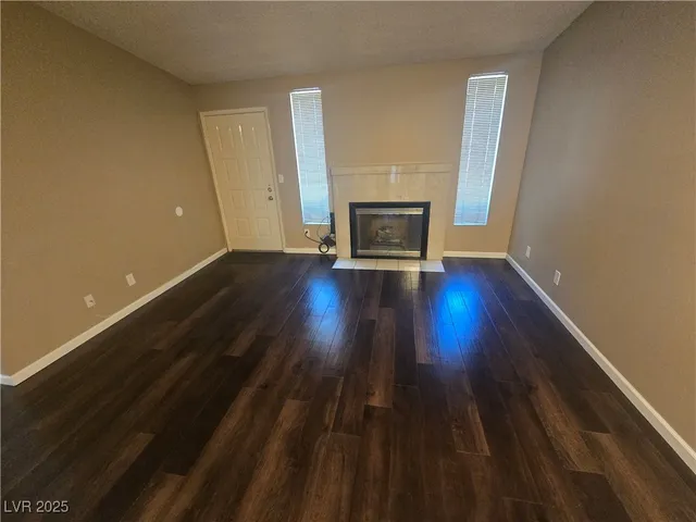 $1,441 | 4270 Rollingstone Drive, Las Vegas, NV 89103