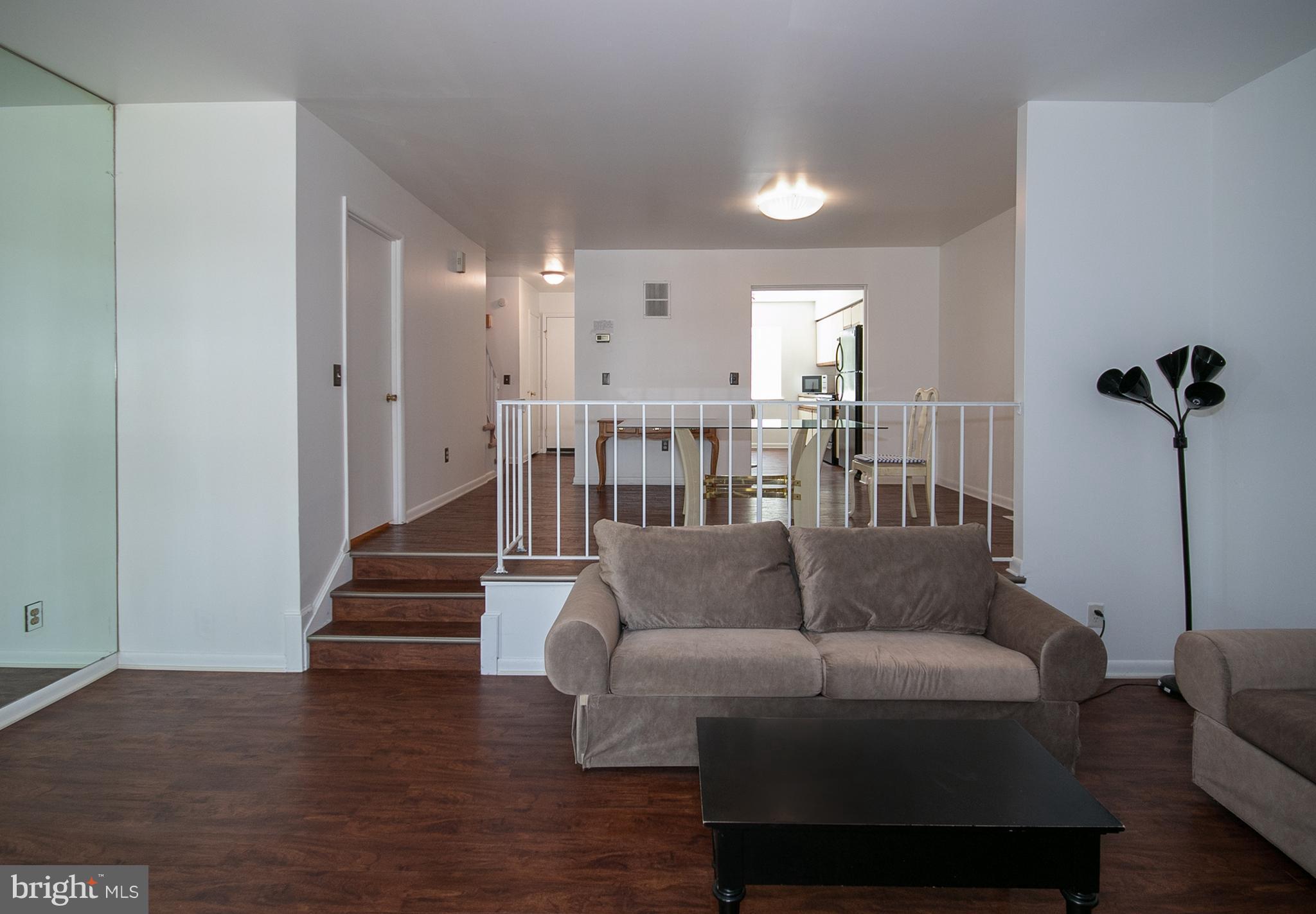 11742 Decade Court Reston, VA 20191 - Photo 12 of 30 Family Room
