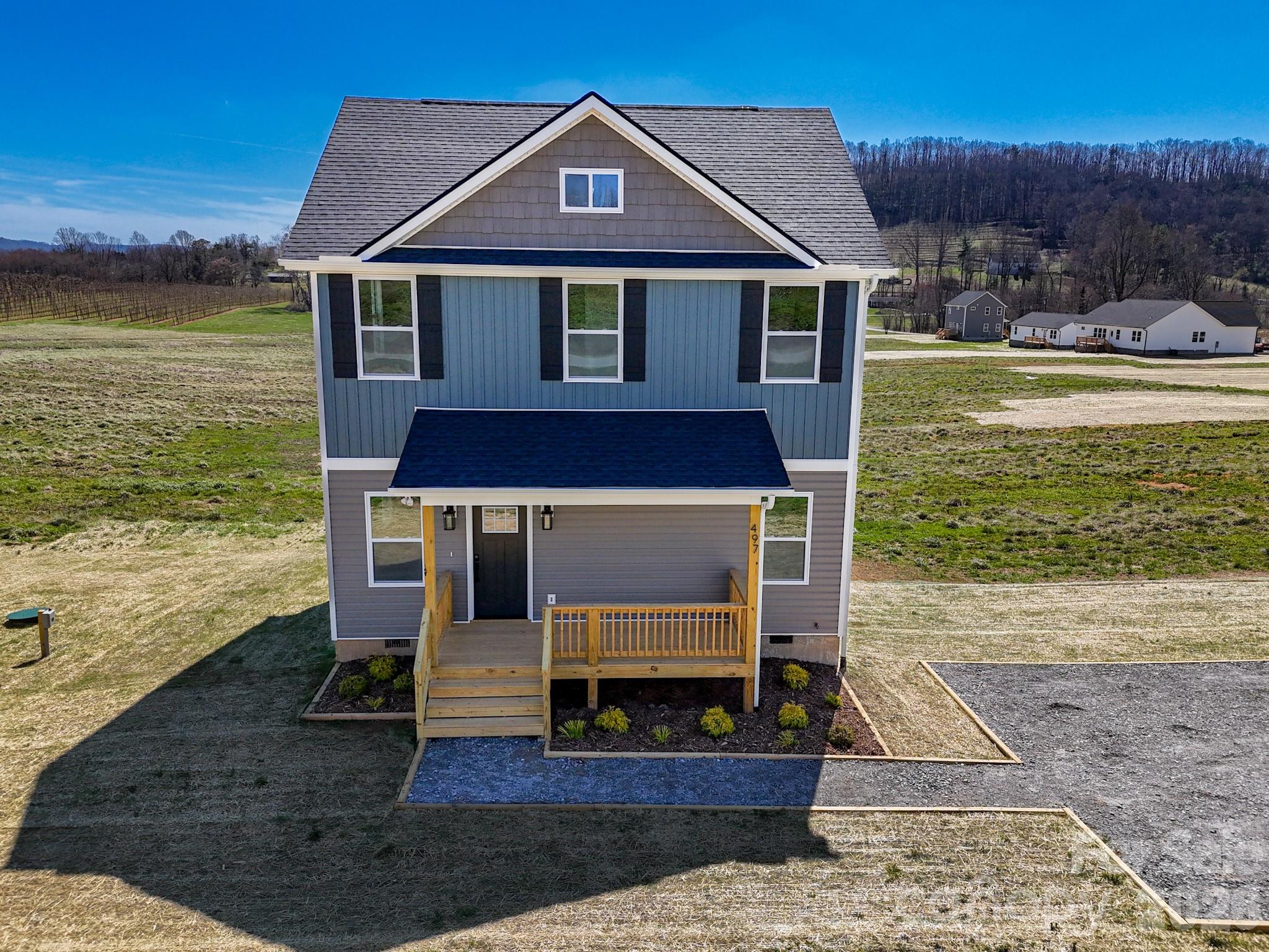 497 Waters Road Hendersonville, NC 28792 - Photo 3 of 48