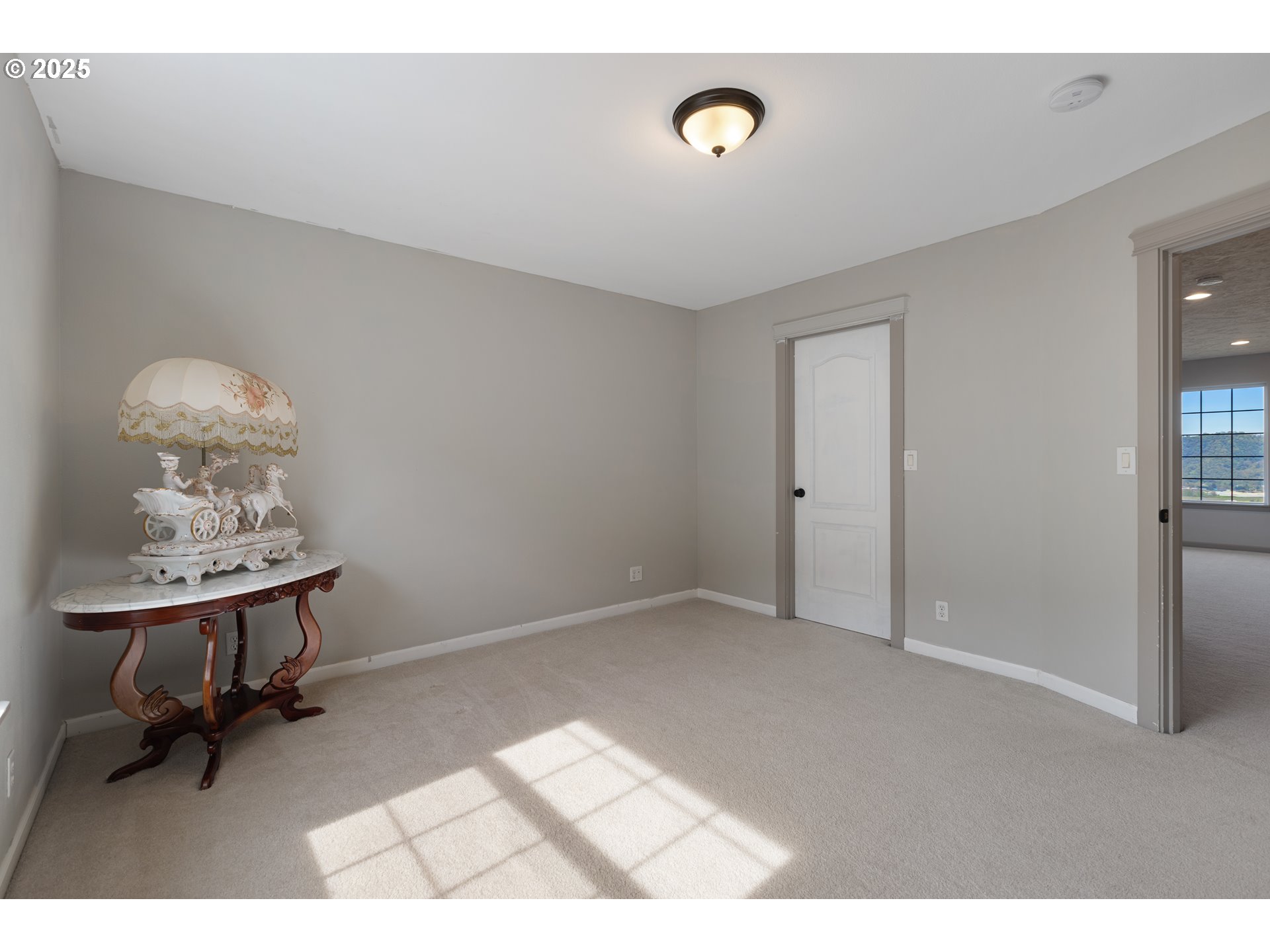 1548 Northeast Rocky Ridge Drive Roseburg, OR 97470 - Photo 37 of 42