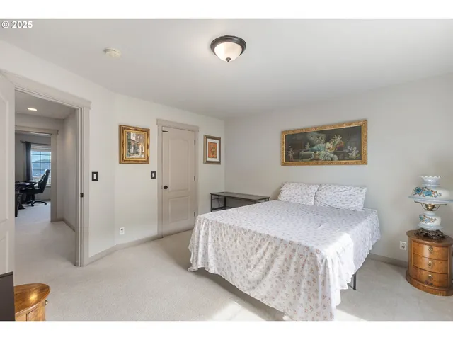 $599,500 | 1548 Northeast Rocky Ridge Drive, Roseburg, OR 97470