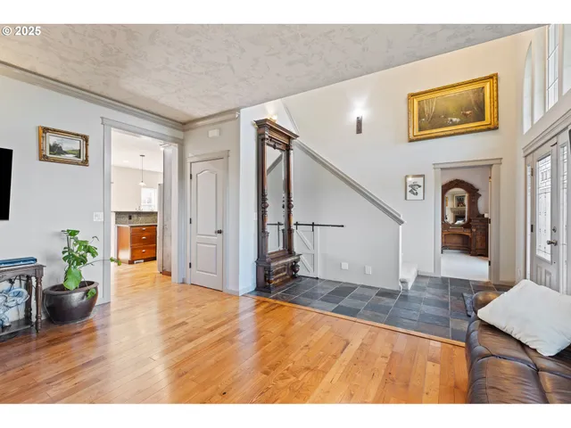 $599,500 | 1548 Northeast Rocky Ridge Drive, Roseburg, OR 97470