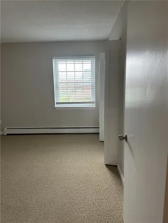 $2,375 | 3 Admiralty Drive, Unit 97, Middletown, RI 02842