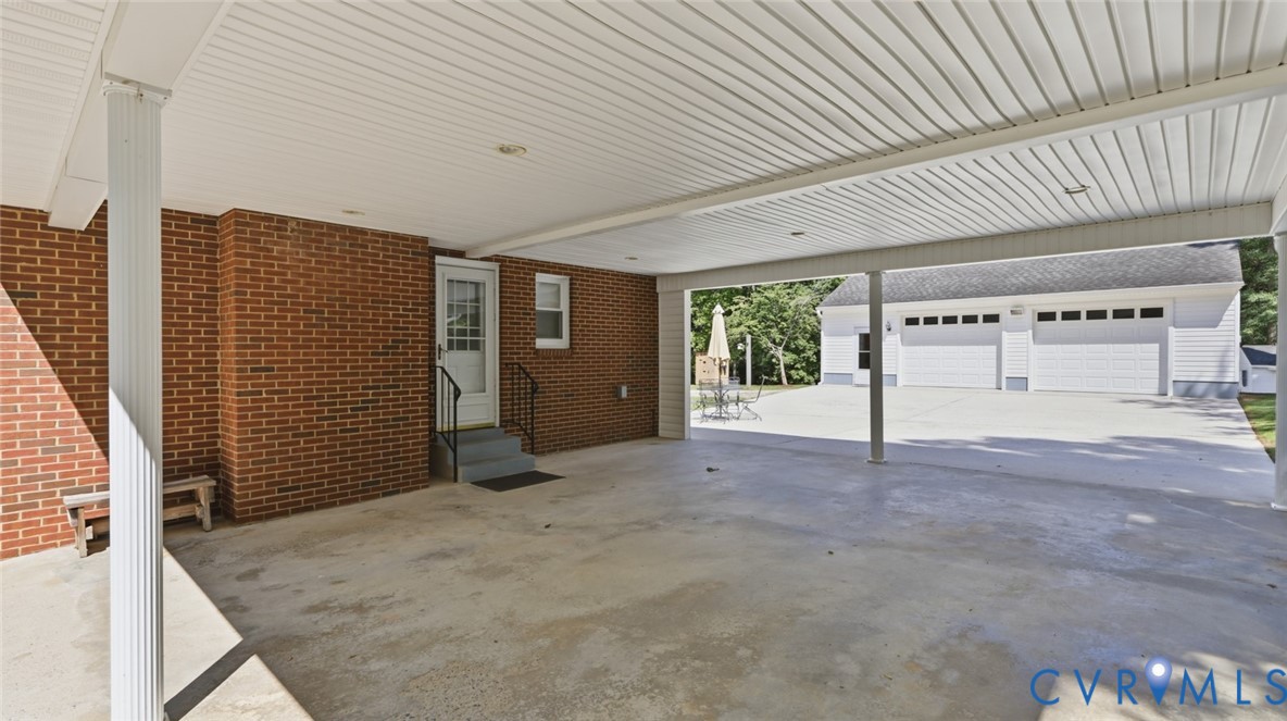 1611 Otterdale Road Midlothian, VA 23114 - Photo 27 of 52