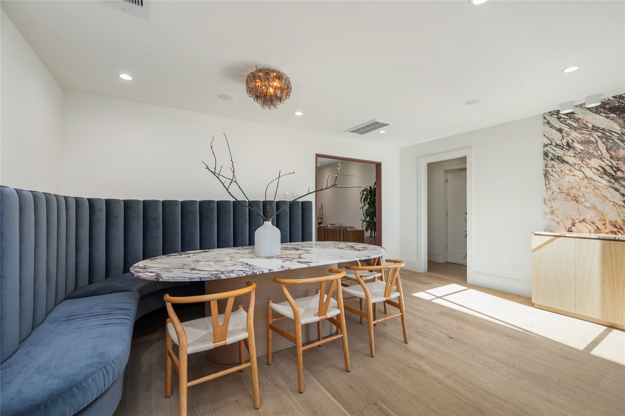 419 West 30th Street Houston, TX 77018 - Photo 9 of 45 a view of a dining room with furniture and wooden floor
