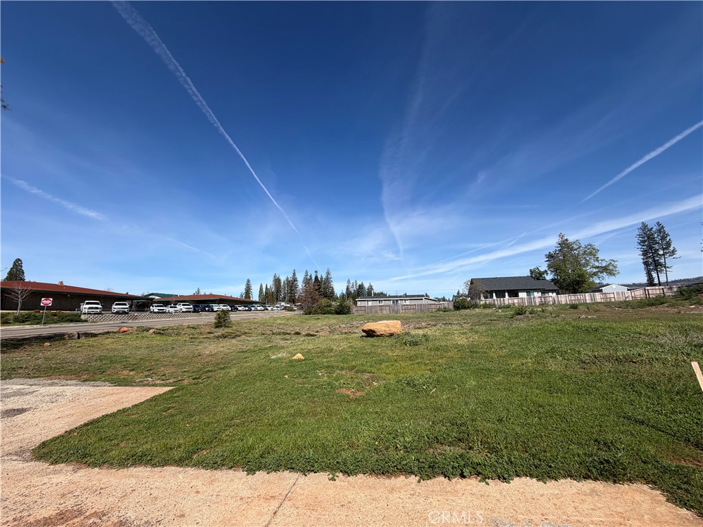 6588 Pentz Road Paradise, CA 95969 - Photo 5 of 10 a view of a lake with houses in the back