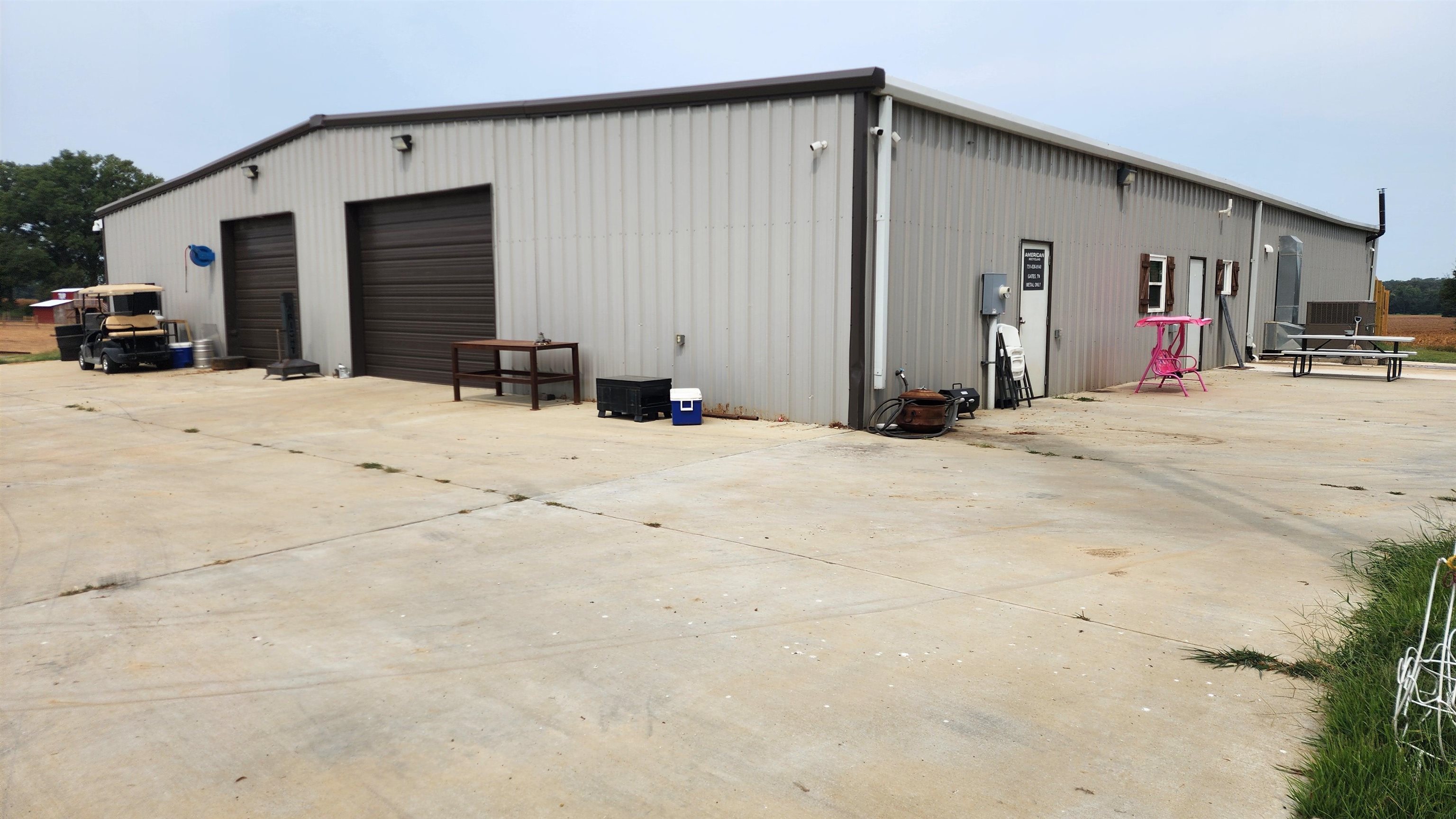 948 George Weakley Road Dyersburg, TN 38024 - Photo 18 of 31 a view of garage with large windows
